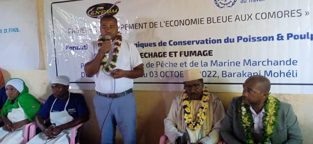 image Le Club fruits de mer a bénéficié d’un don pour le séchage et fumage des poissons